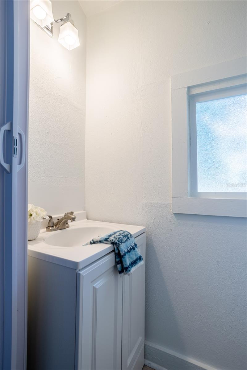 Ensuite Bathroom!