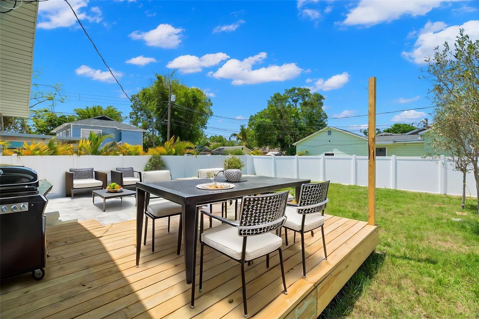 Deck Virtually Staged