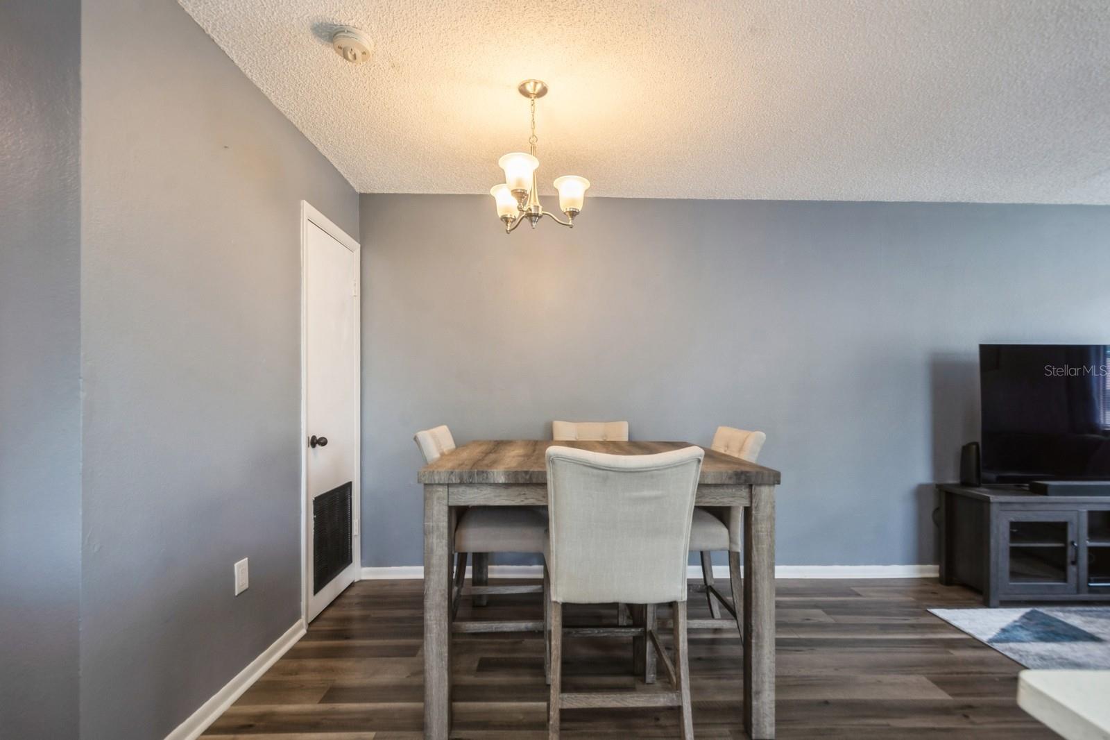 Plenty of room for a dining table
