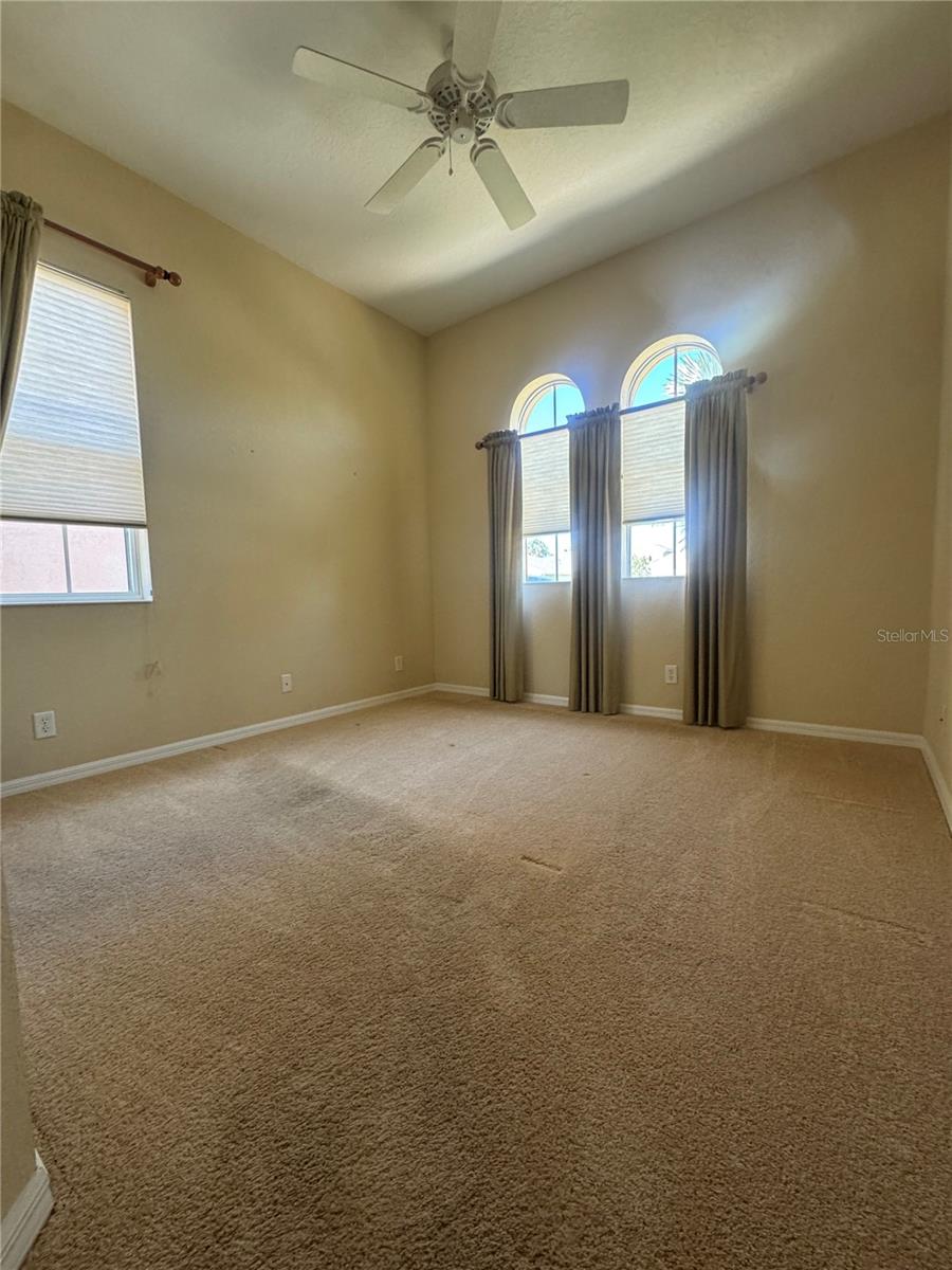 2nd Bedroom faces front of property towards Nobel Faire