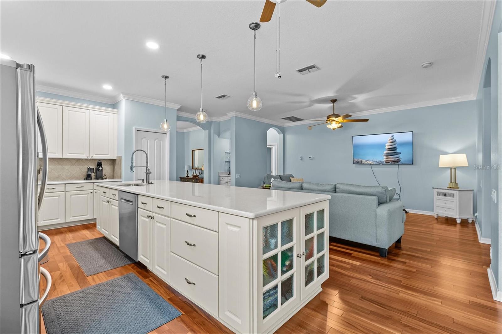 Kitchen/Family room