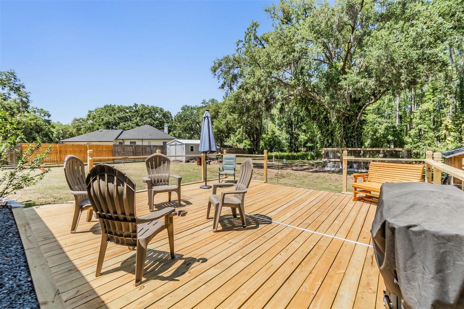 New 21' x 20' Deck