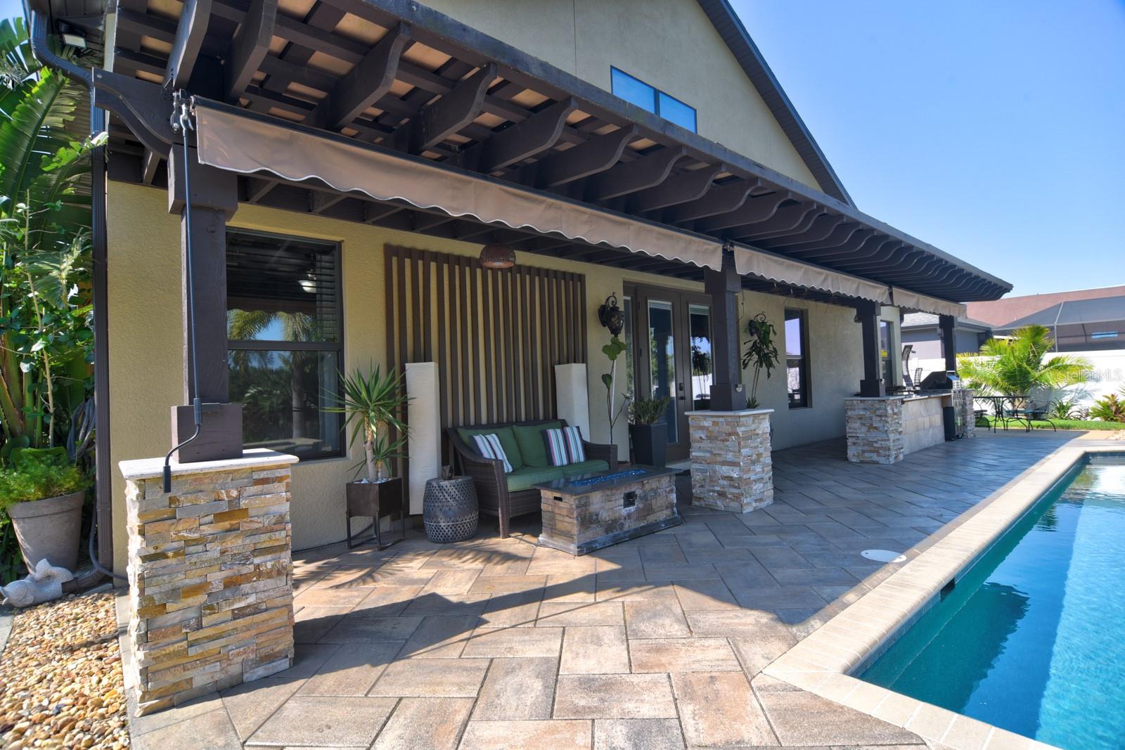 Rear/Pergola