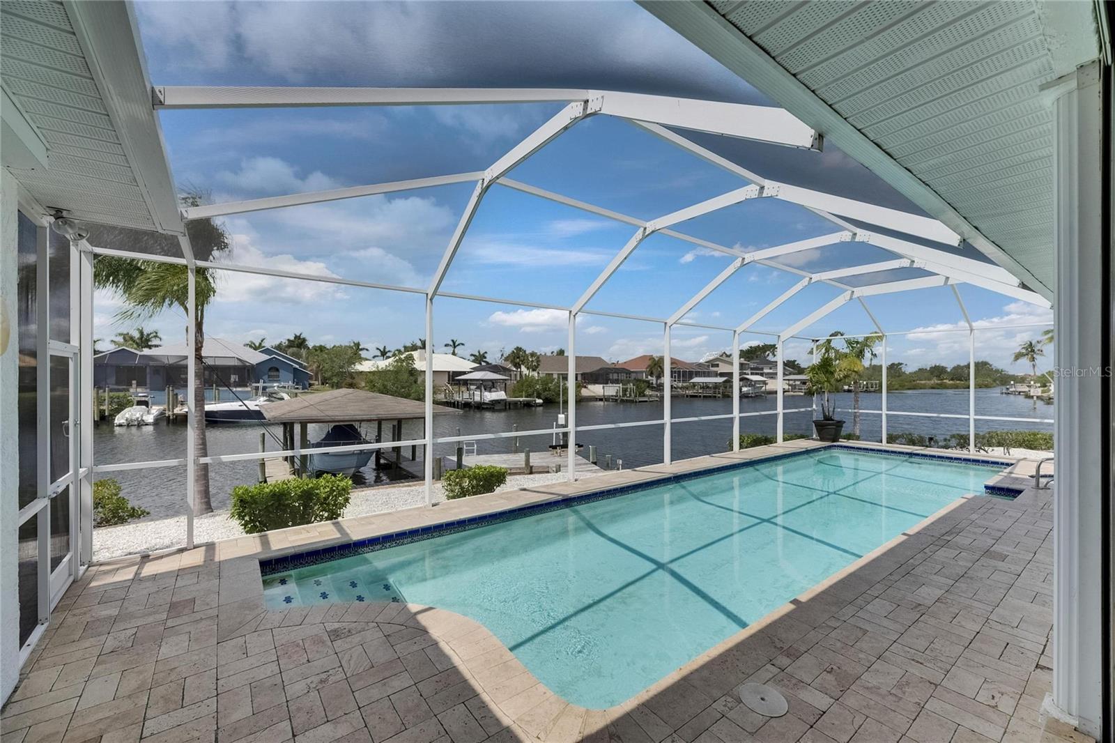 44'x12' Pool