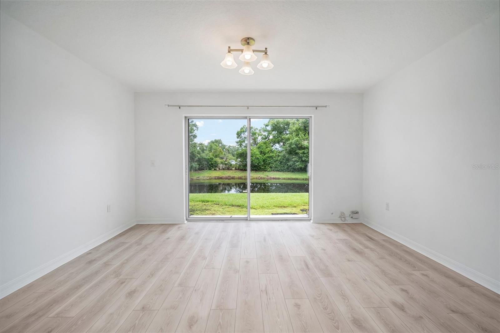 Rear Living/Dining