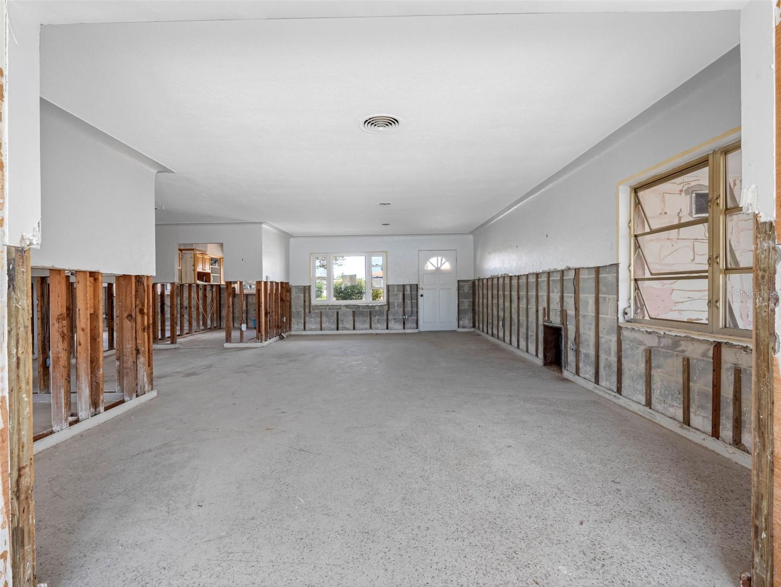 Open floor plan.