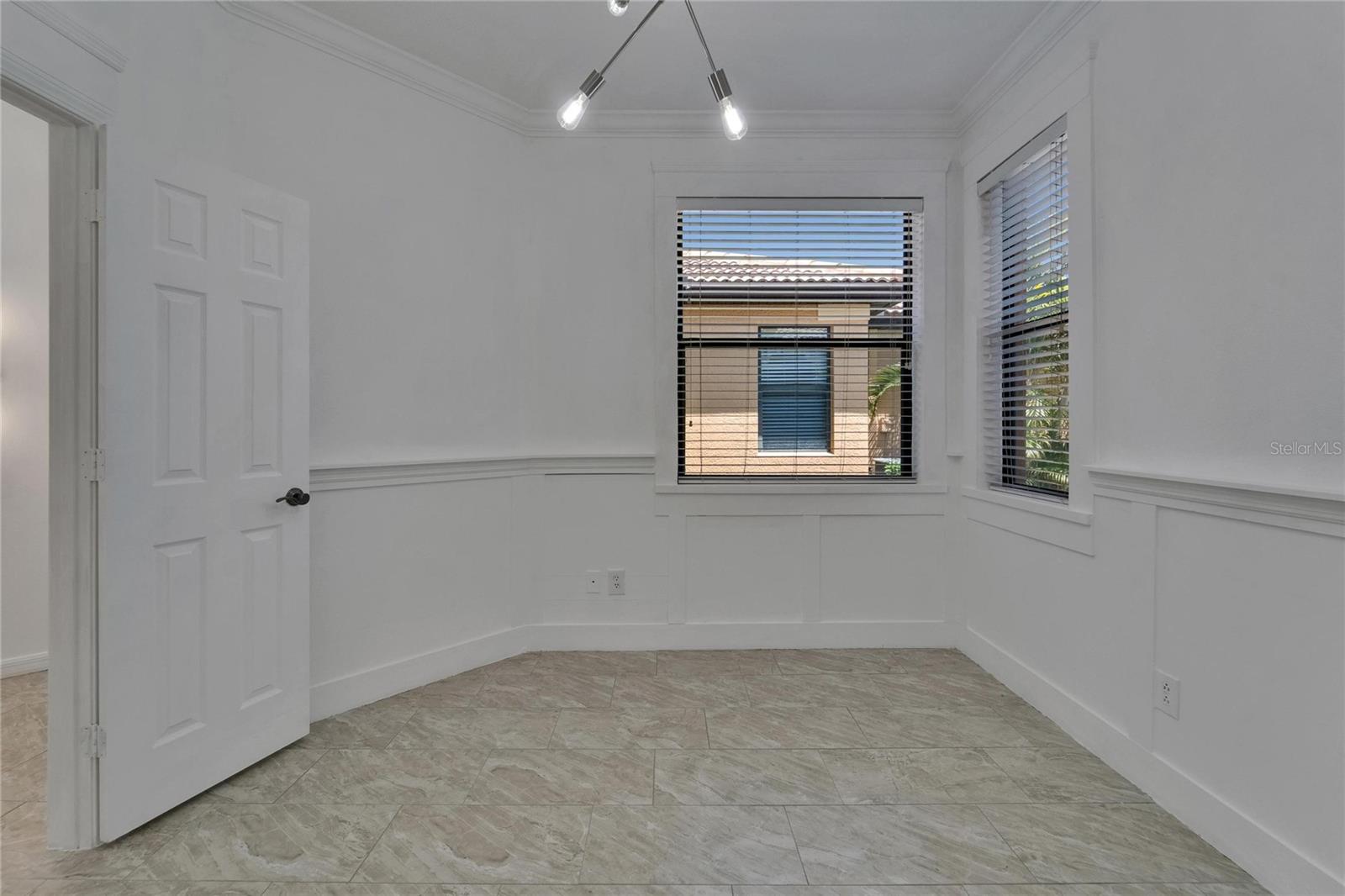 Flex Room/Office/Den