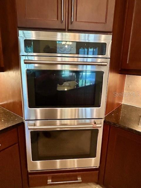 Cafe' Double Ovens