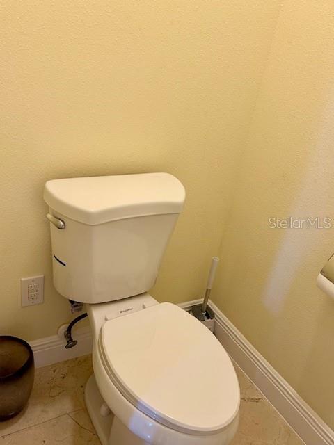 Private Toiletry Room