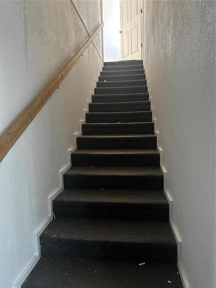 stairs to bedroom 4