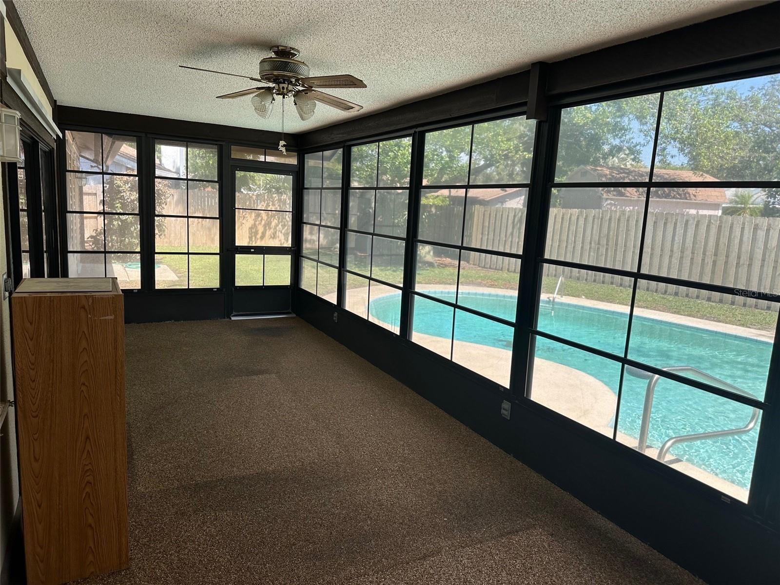 Screened in Porch