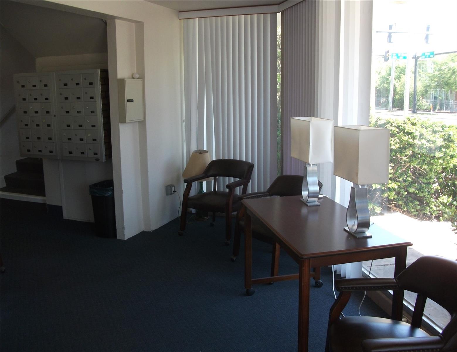 Bldg lobby