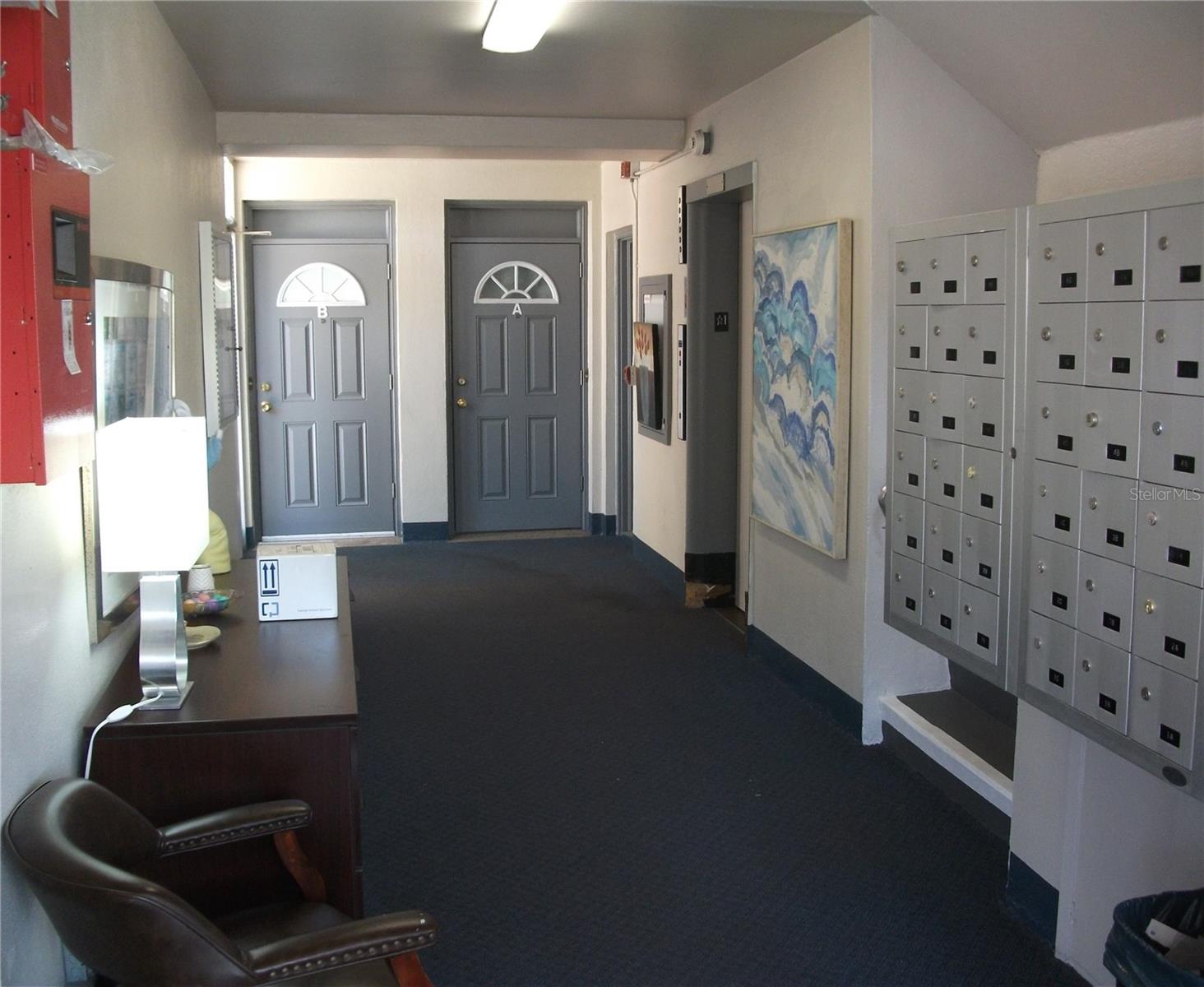 Bldg lobby