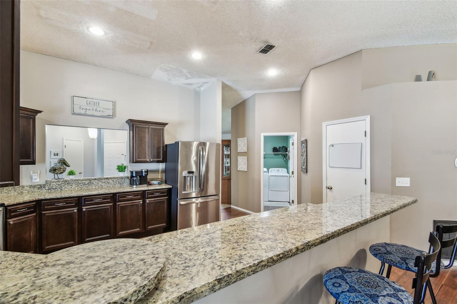 GRANITE COUNTER TOPS