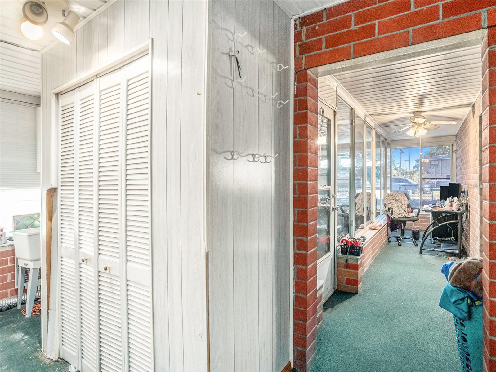Hallway Area/Office at glance