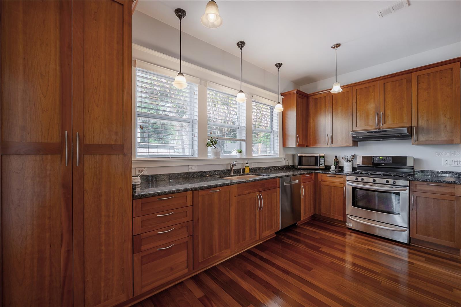 Real wood, 42" cabinets with crown molding on top