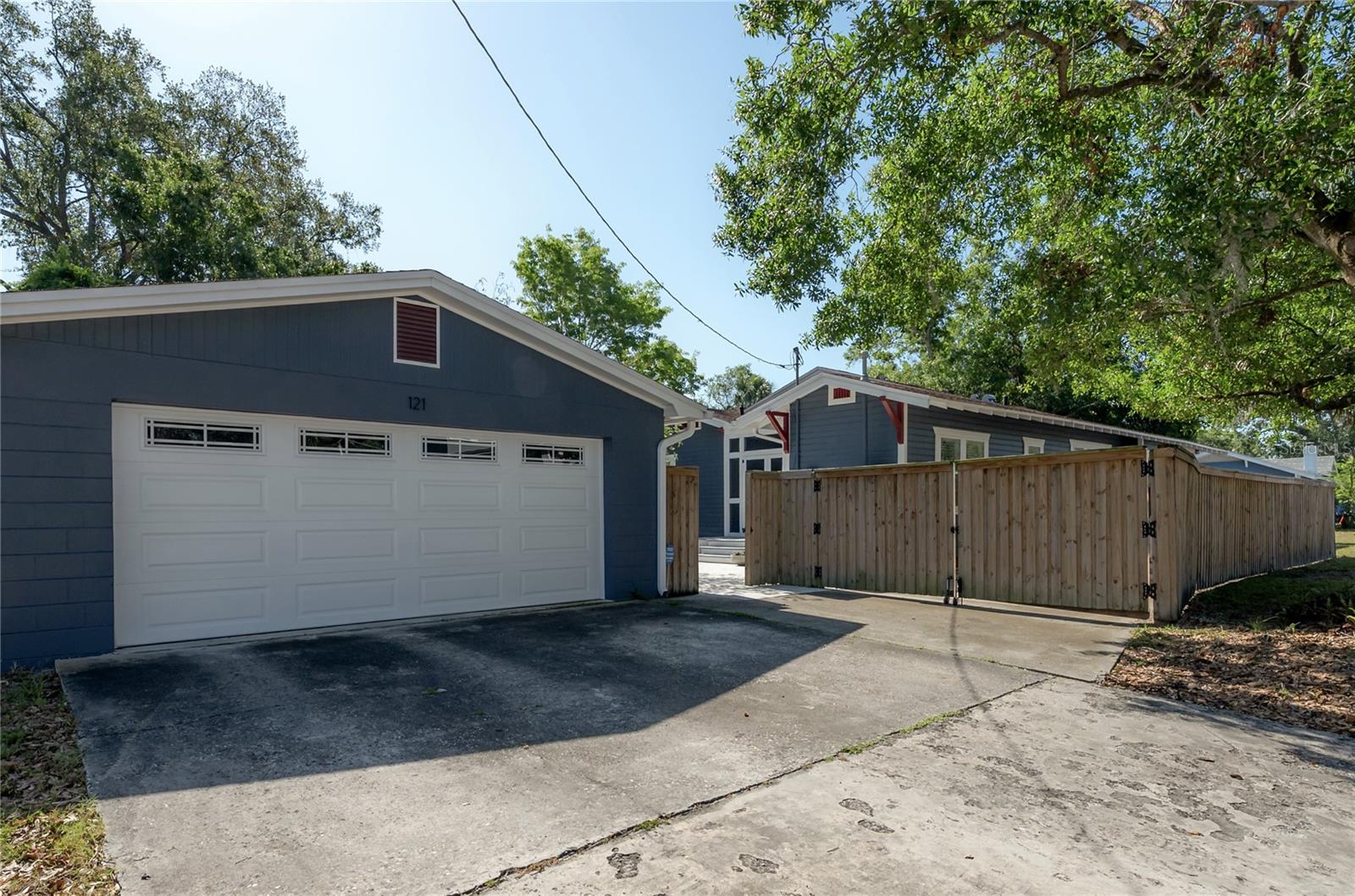 Double, Oversized, Garage!