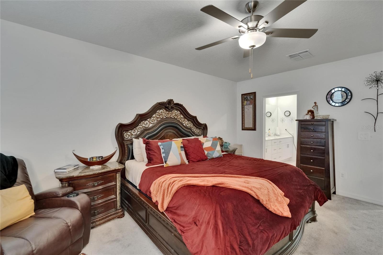 Master Suite - 1st Floor