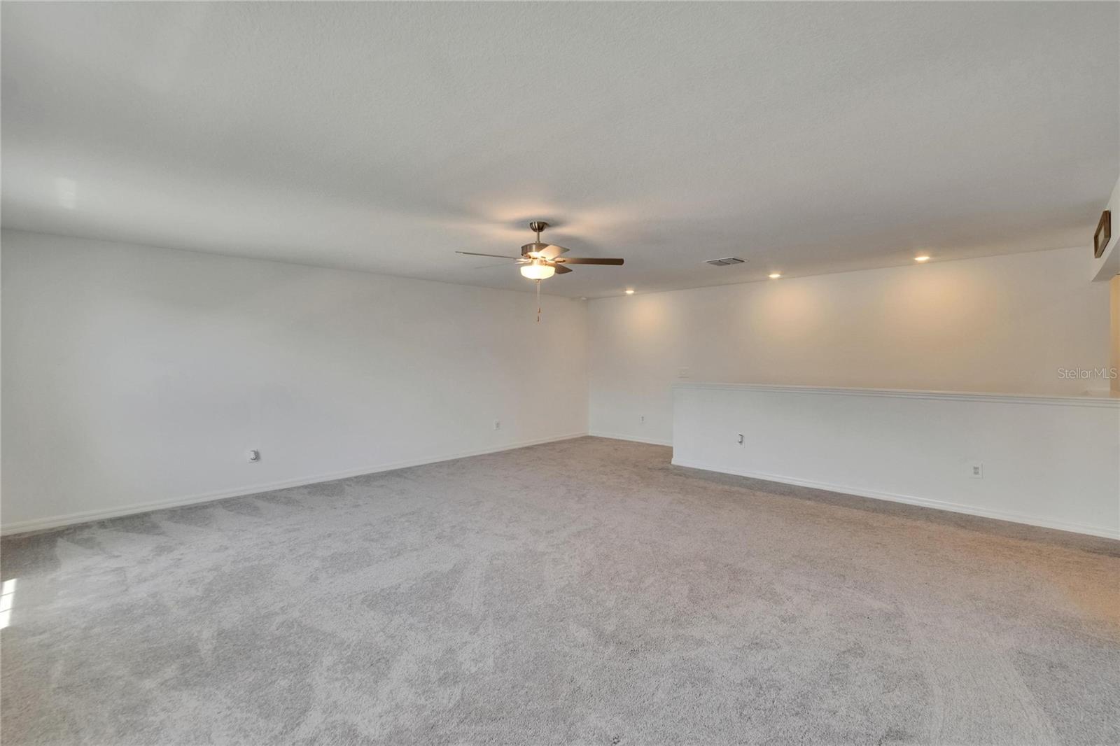 2nd Floor loft