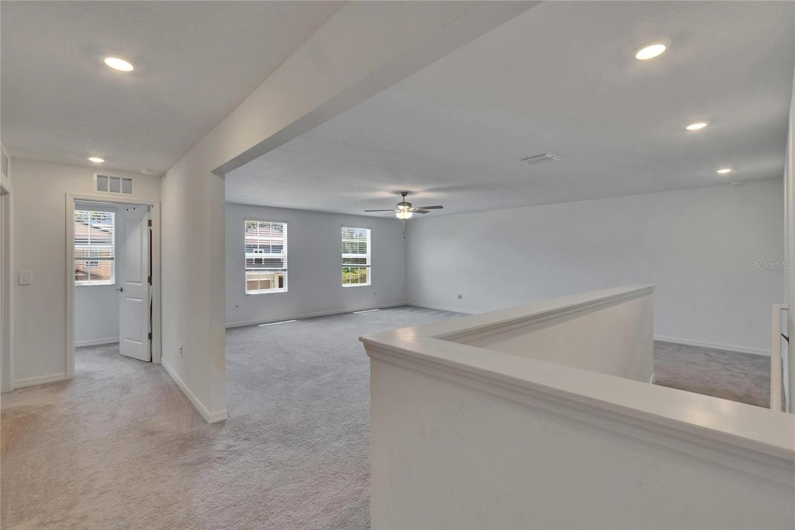 2nd Floor loft