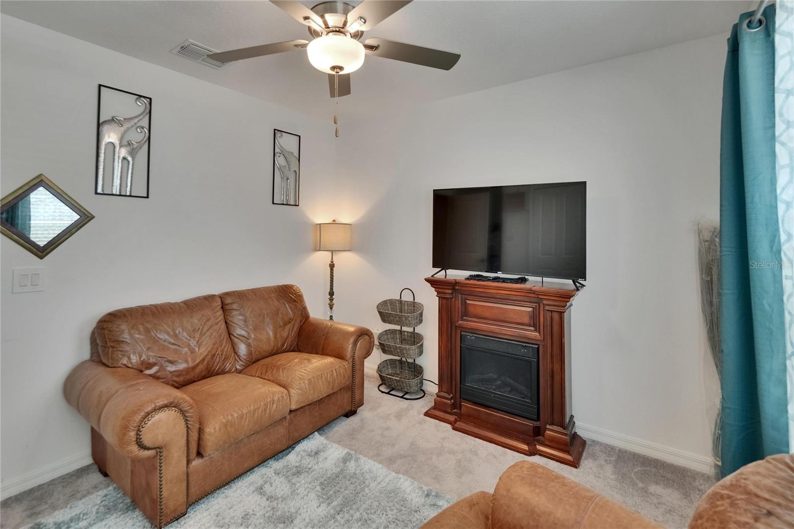 Alternate bedroom at front entry
