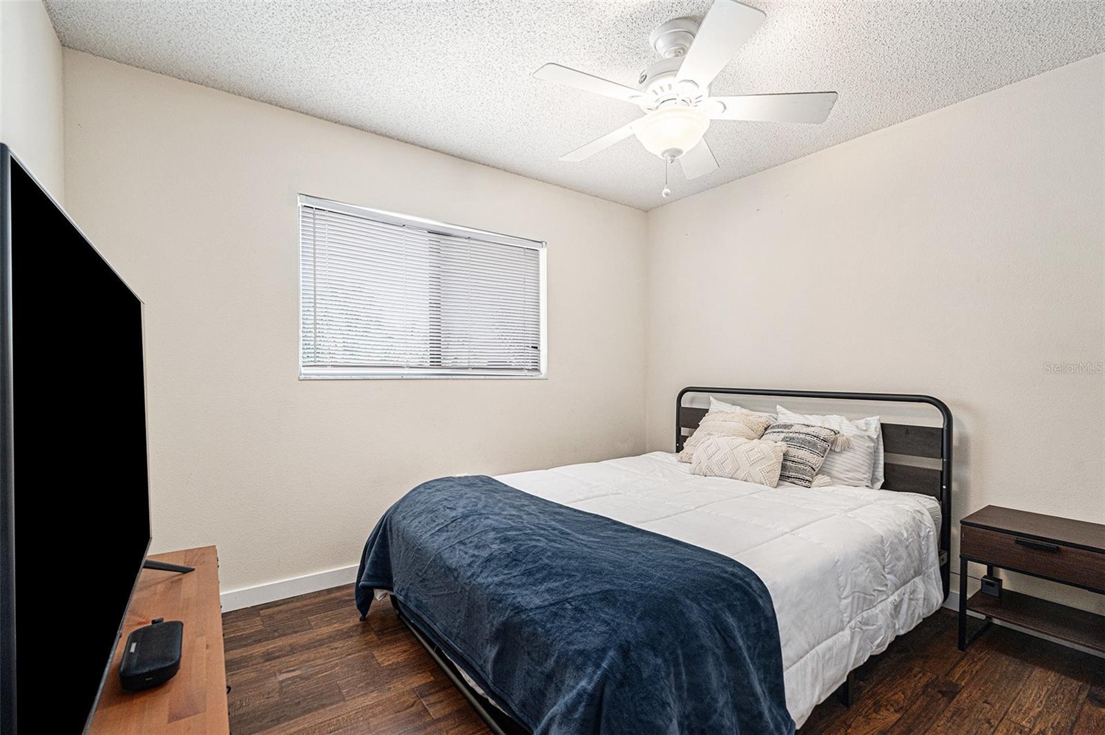 Second bedroom