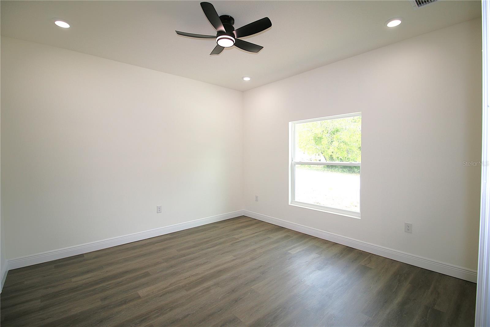 14. Dinning & Living Room