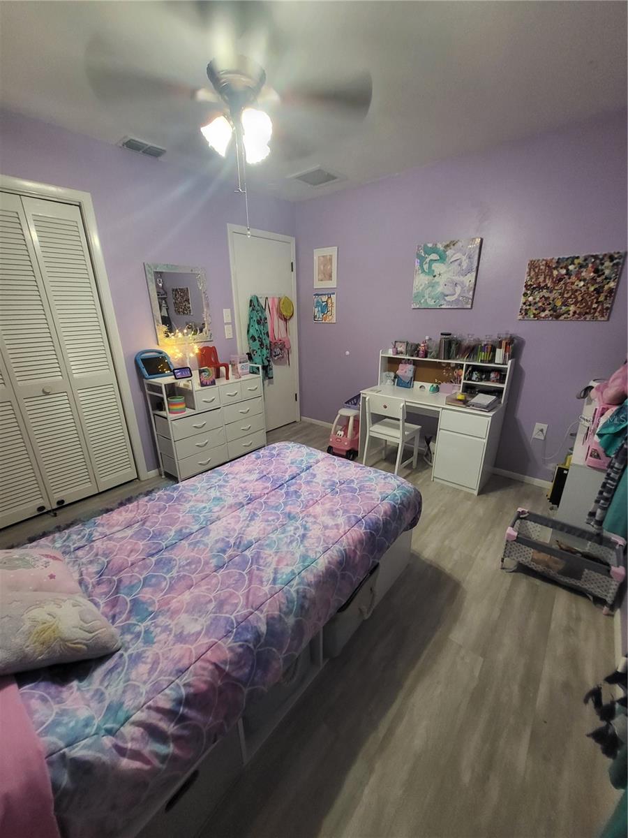 Secondary bedroom