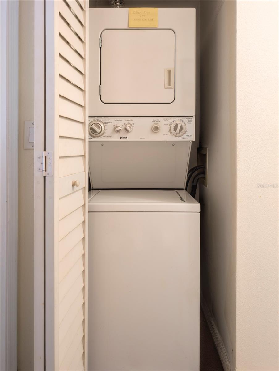 Washer dryer