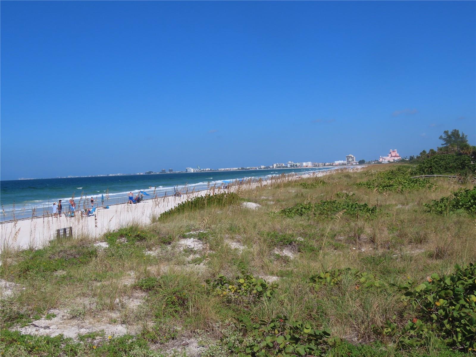 Gulf Beaches 15 minutes away
