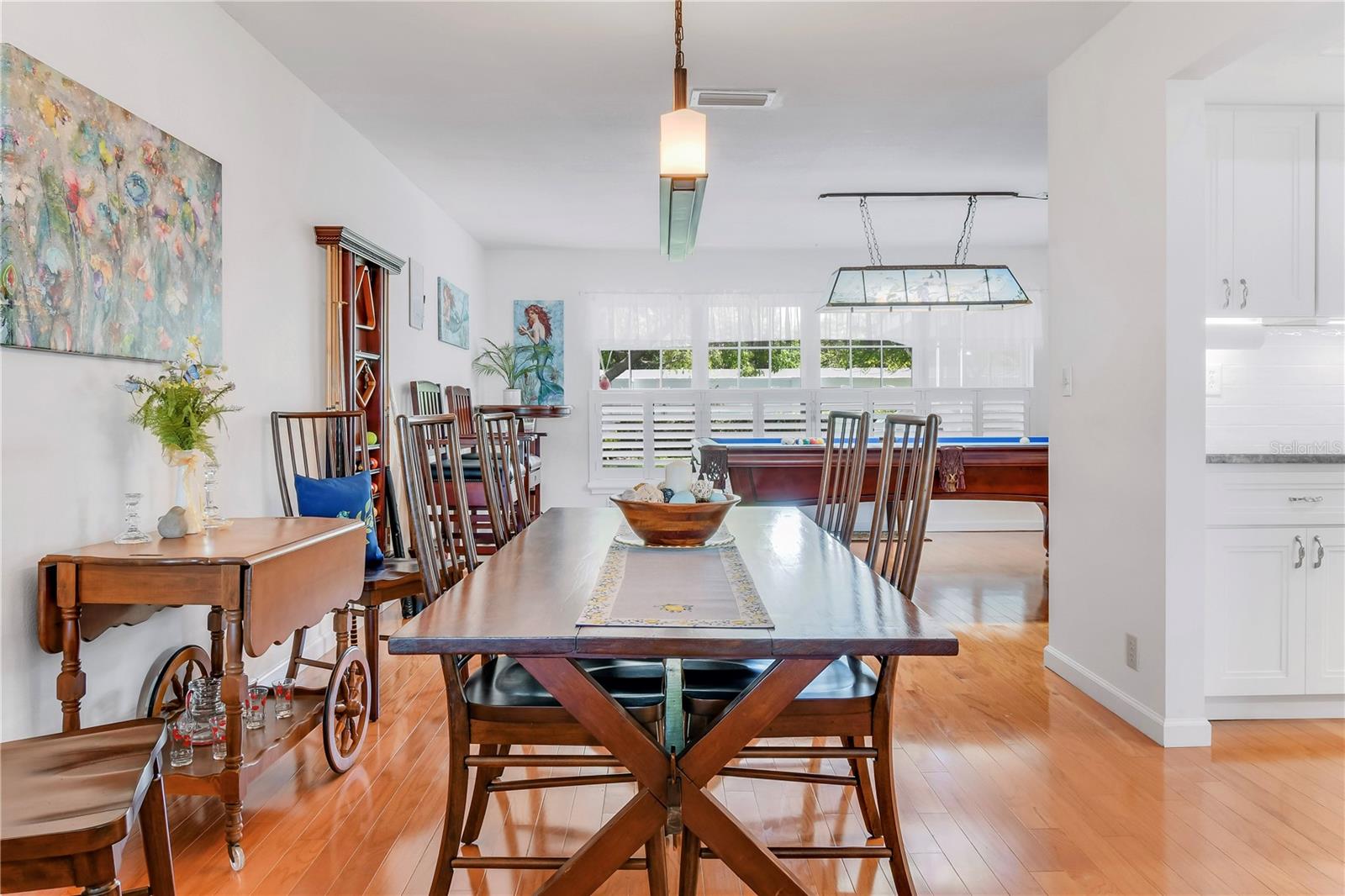 Formal dining room