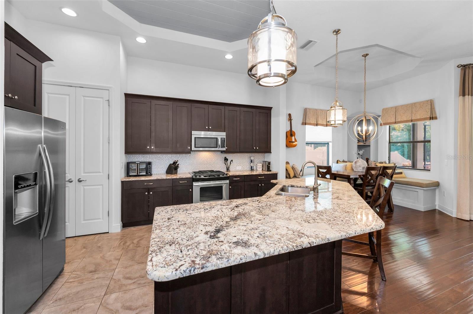 Center Island - Pendant lights