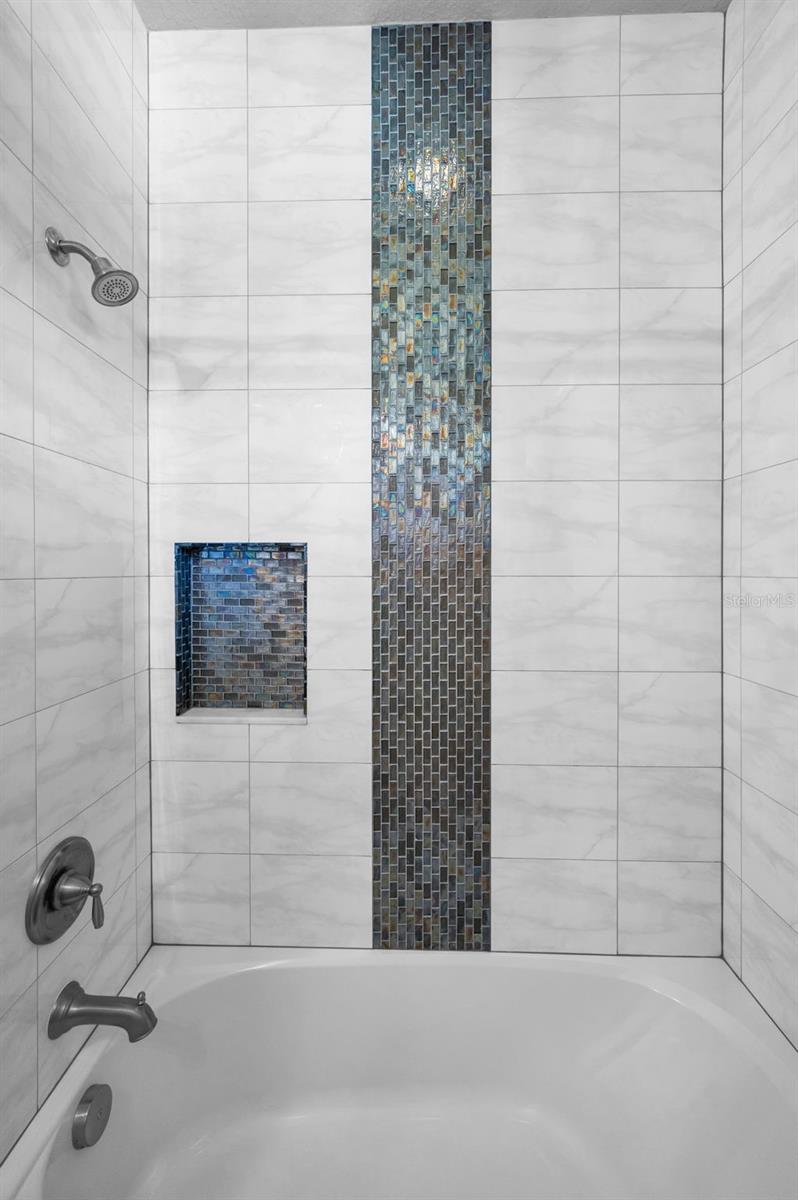 Secondary Bath - tub/shower combination