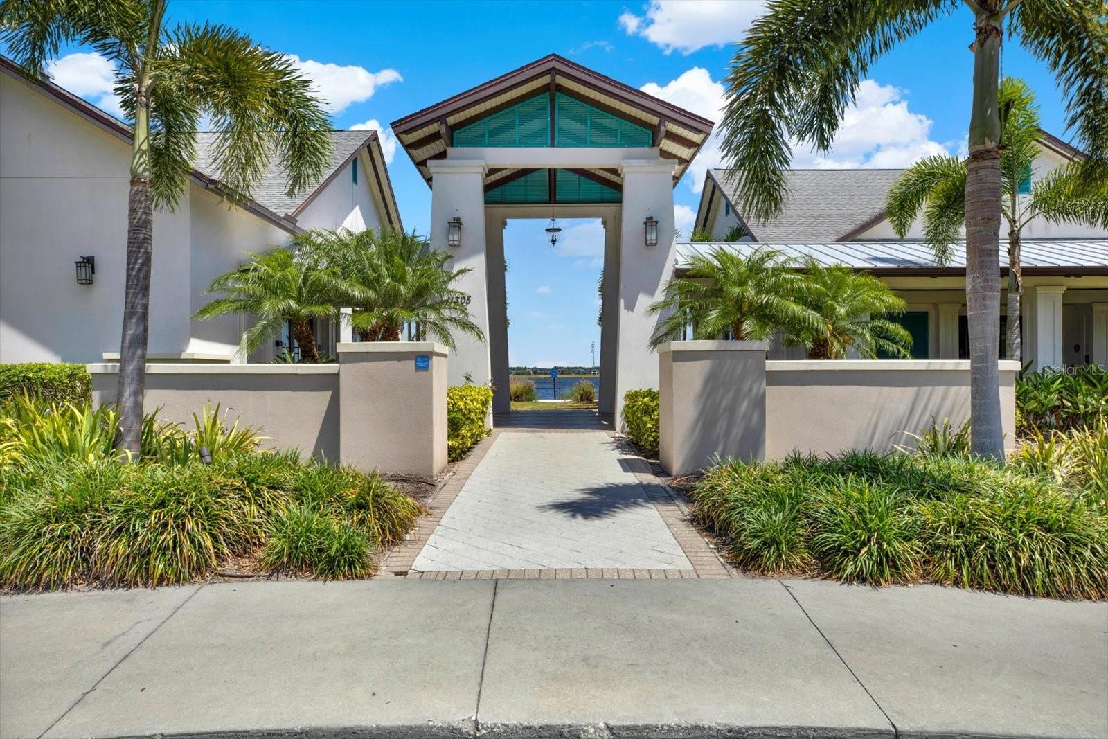 CLUBHOUSE