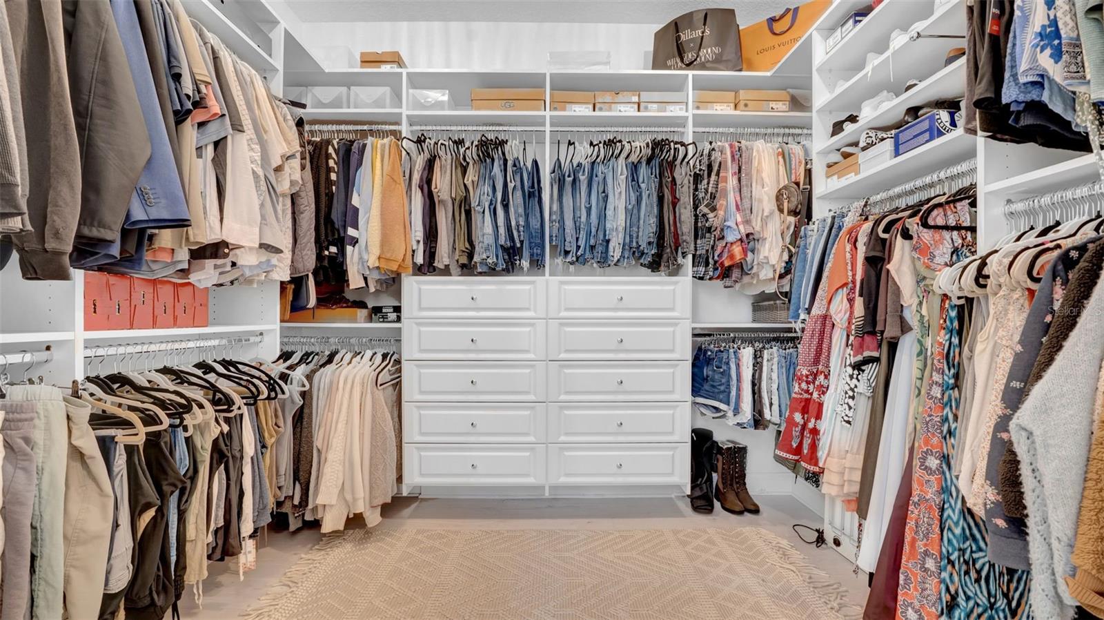 Walk-in Closet
