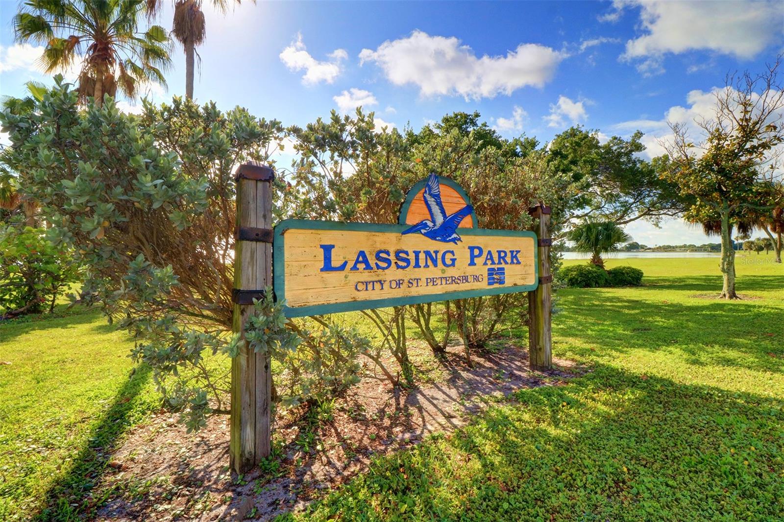 Lassing Park is a beautiful 14 acre park on the waterfront!