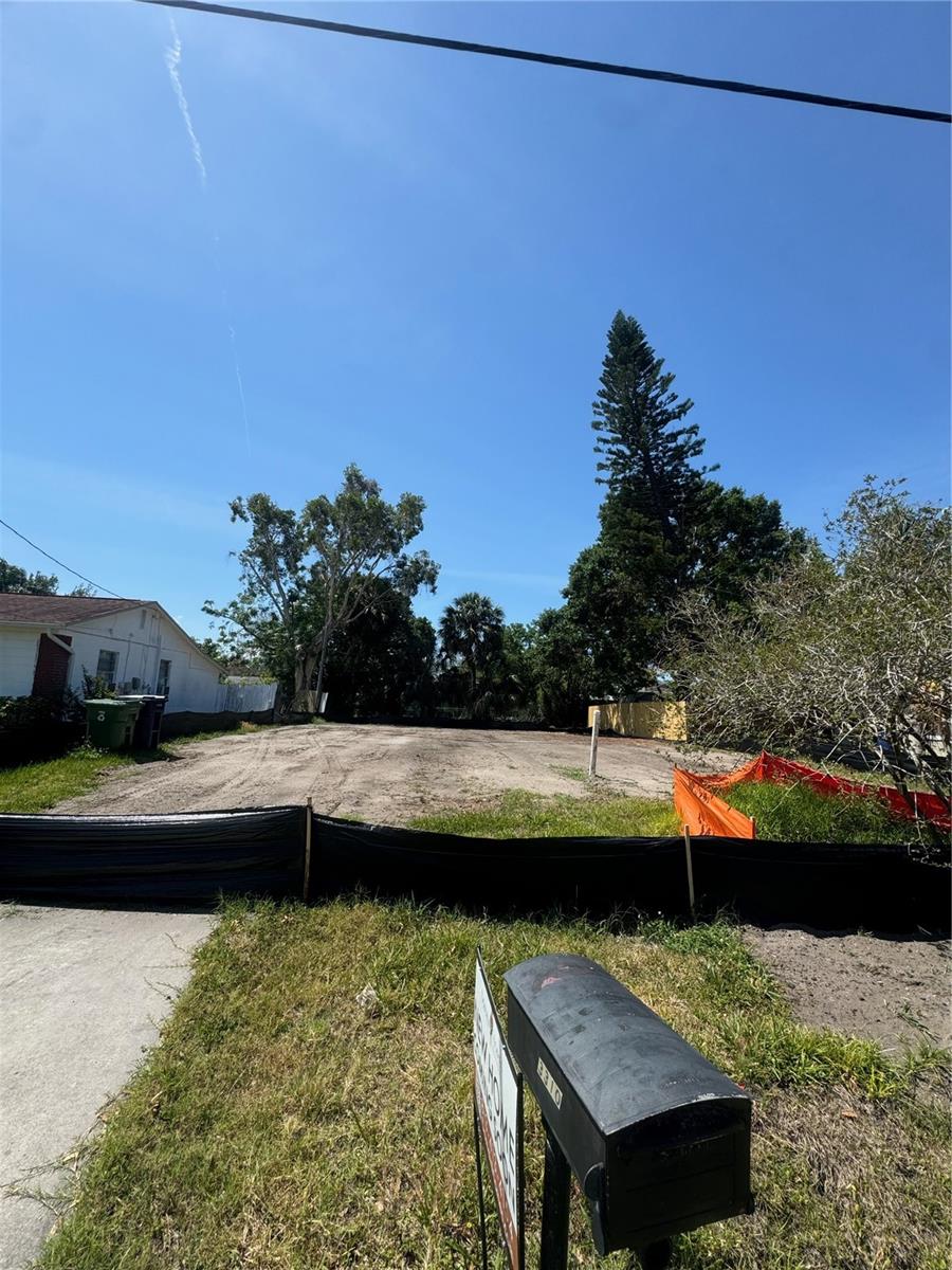 3310 W Rogers Lot Demo - Ready for a buyer!
