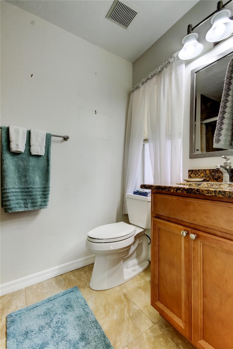 10. Owners Retreat Ensuite Bathroom, (8.2 x 11.1') Granite Counters.. Seperate Dressing Area w Large Vanity & a Walk in Closet!