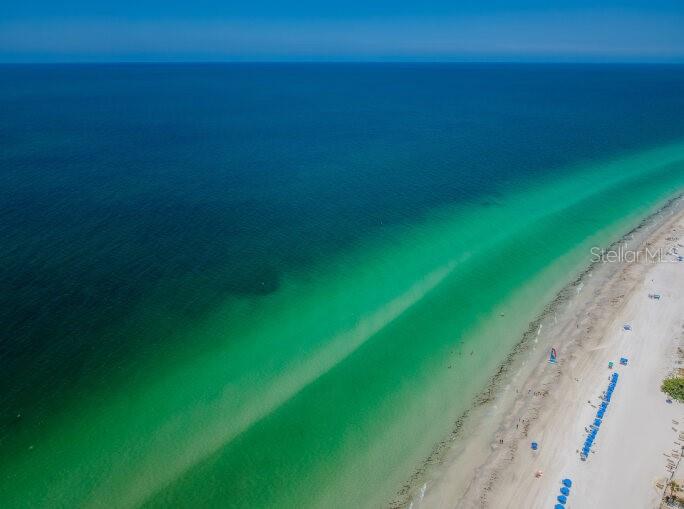PARADISE!