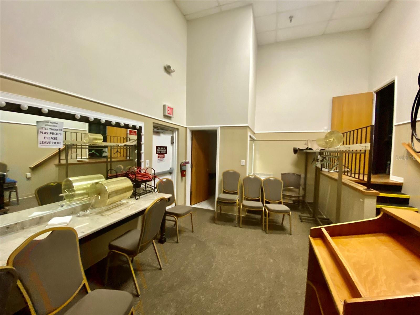 Even has Men and women's dressing room for performances.