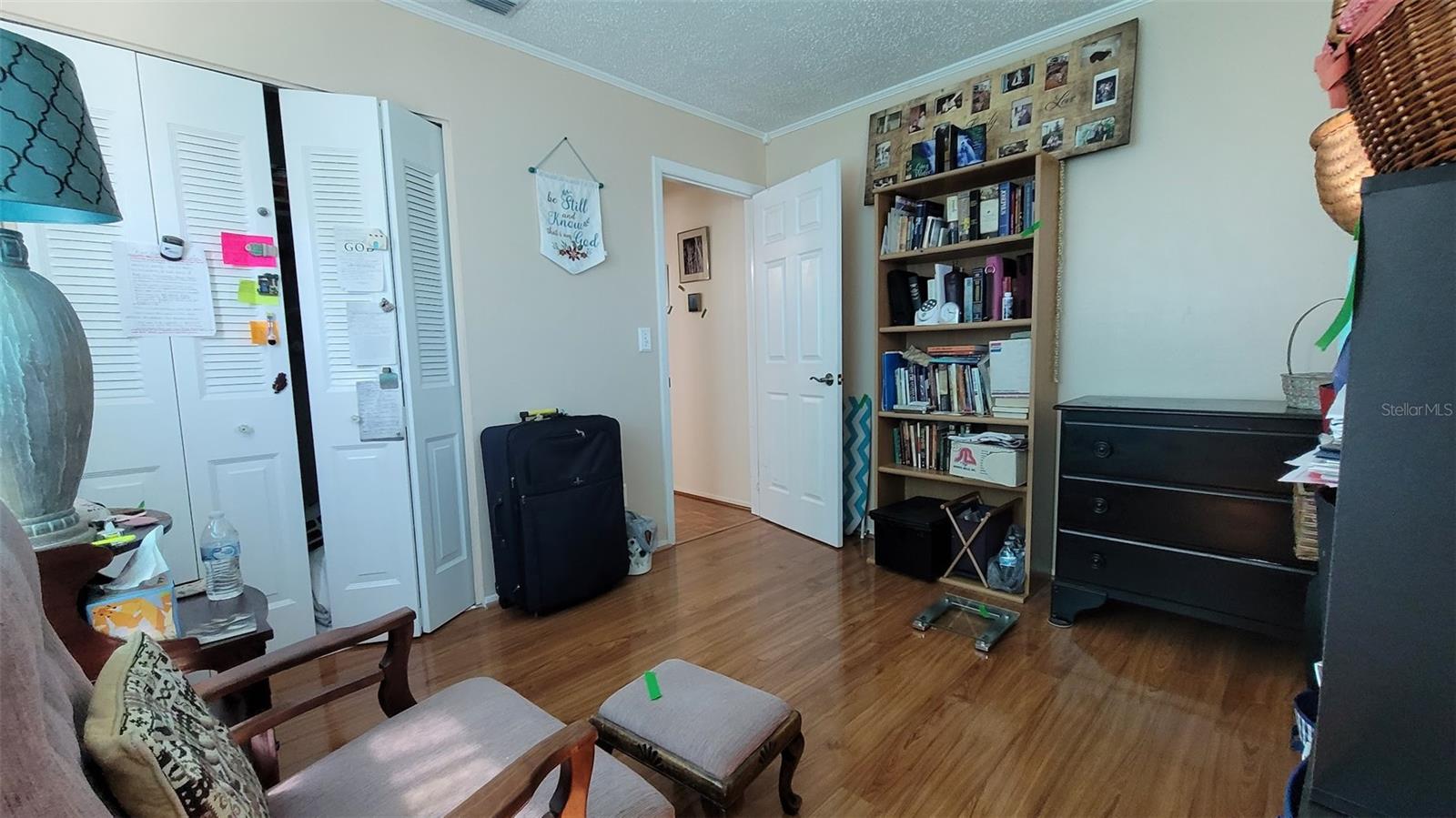 2nd Bedroom & Closet