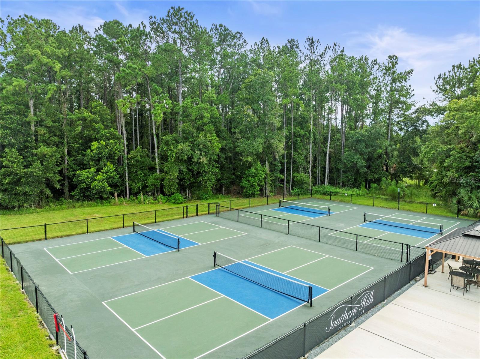 Pickleball Courts