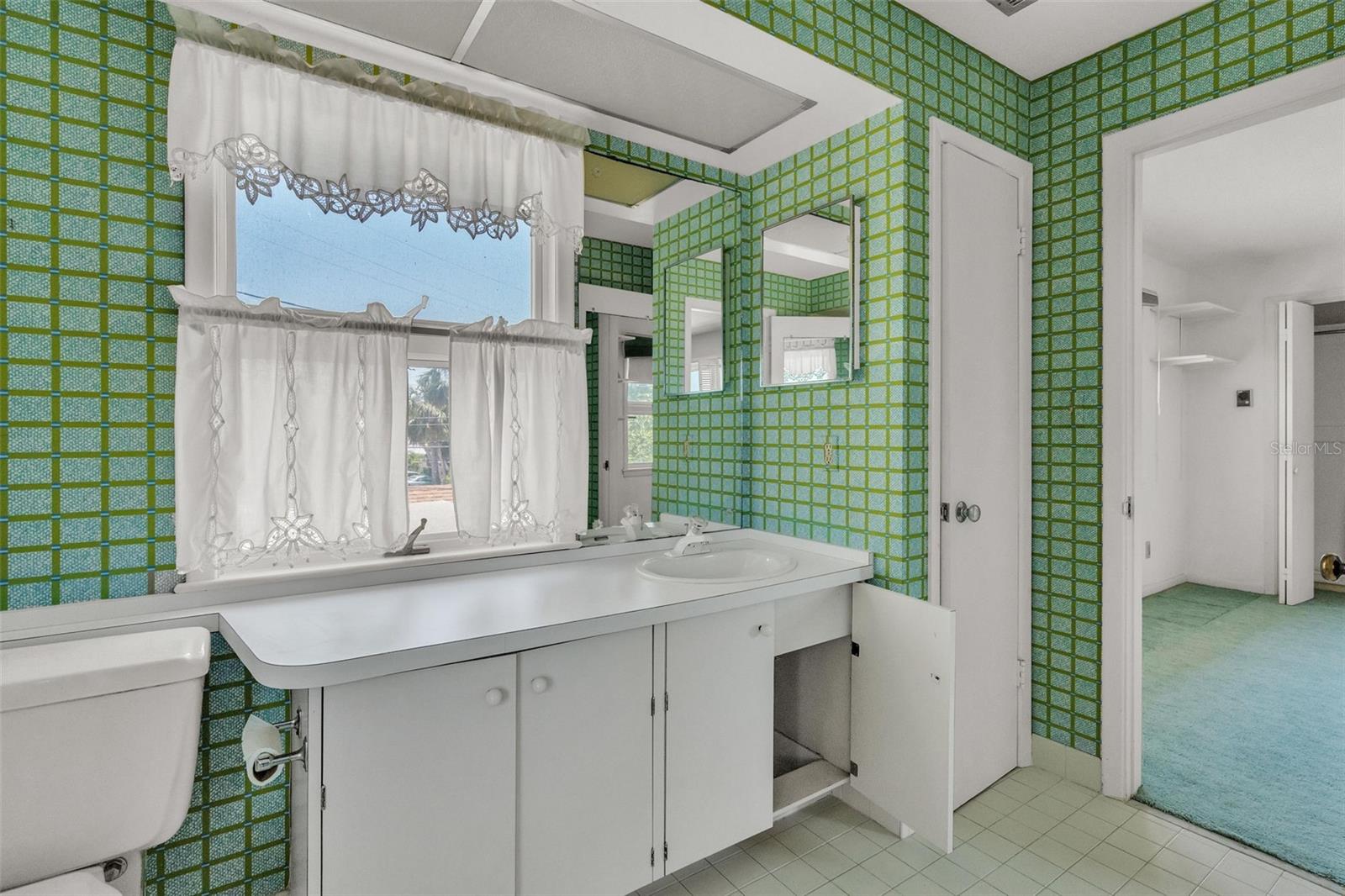 Upper- Bedroom 3/Bedroom 4 Jack-and-Jill Bath