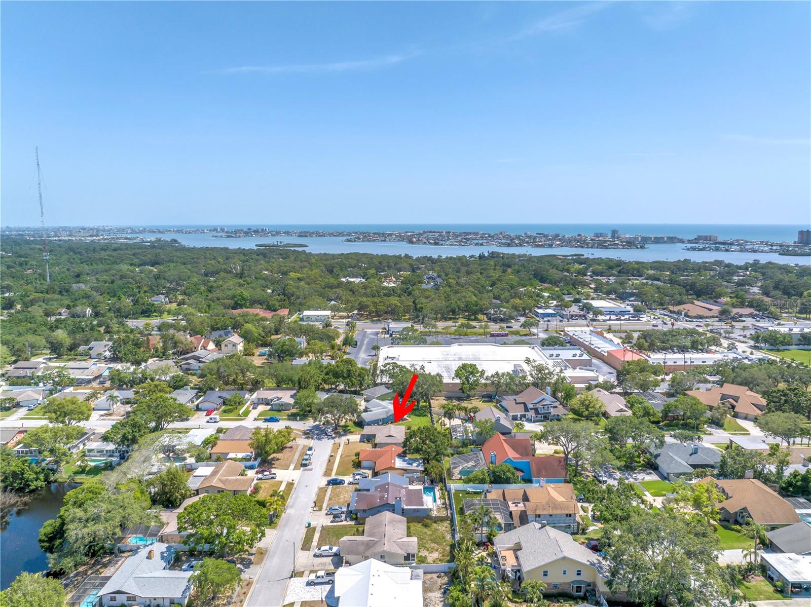 1.5 Miles from the beach!
