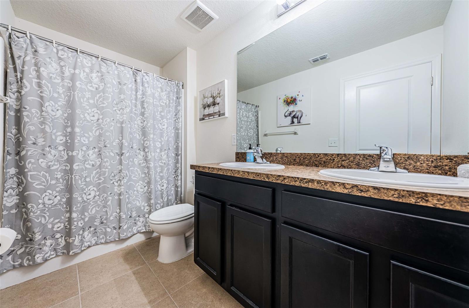 Upstairs Guest Bathroom (3rd bathroom)