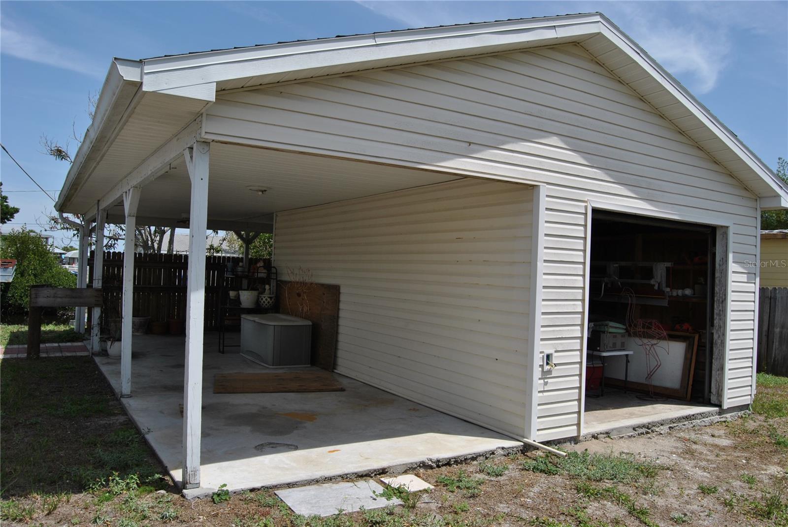 Garage