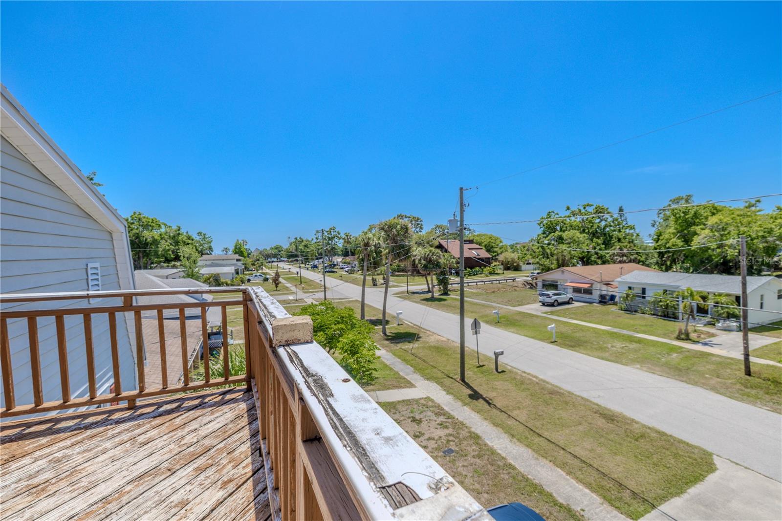 Front deck