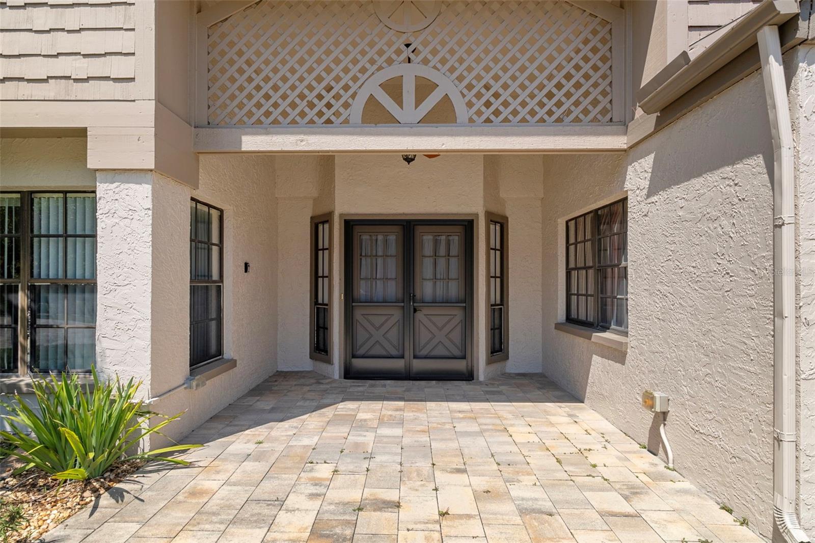 Entrance - Front Porch