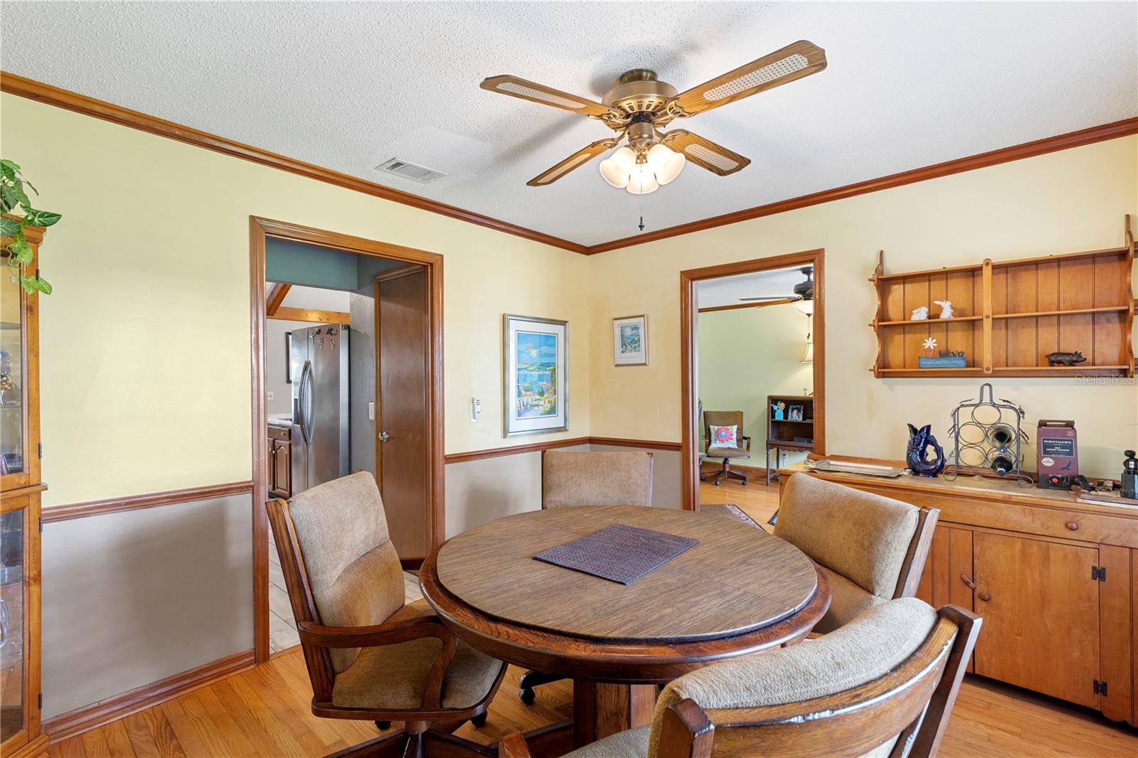 Formal Dining; currently used as the poker room:)