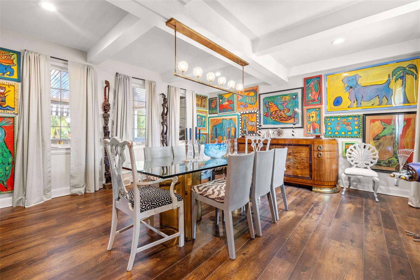 Formal dining room